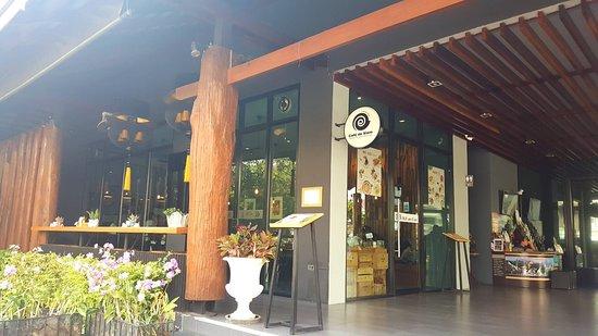 Cafe de Siam @Le Naview Hotel